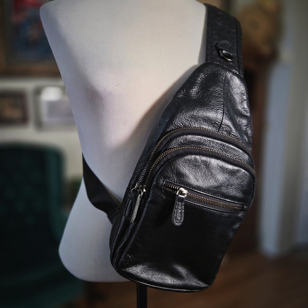 Leather Sling Bag Black Crossbody Chest Pack Travel Shoulder Sling Backpack Mens - Picture 2 of 7